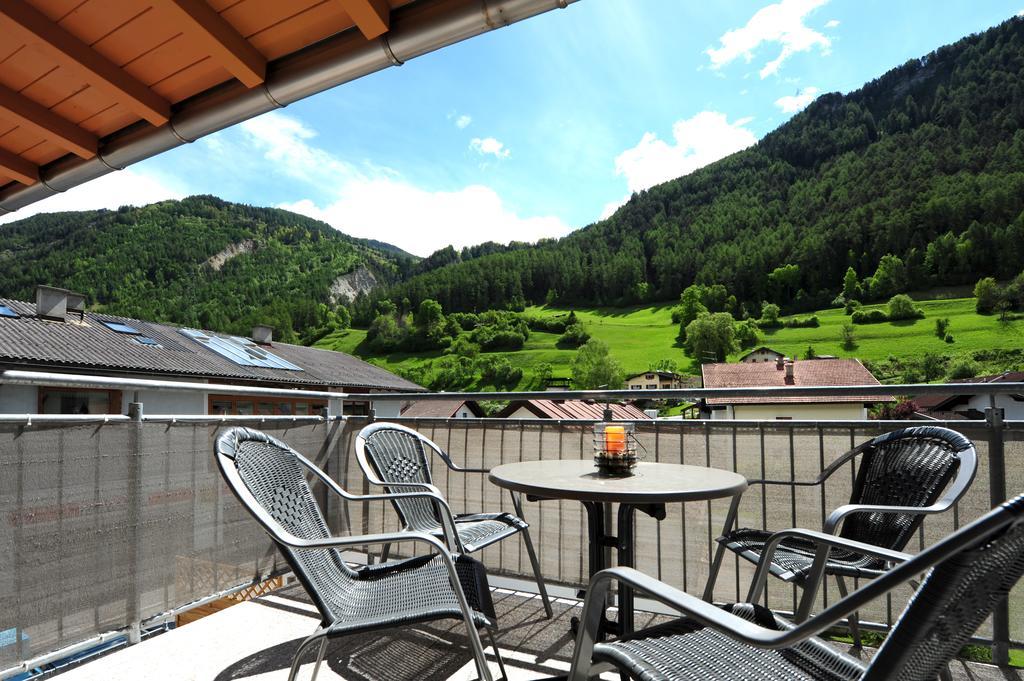 Apart Am Brunnen Ried im Oberinntal Exterior photo